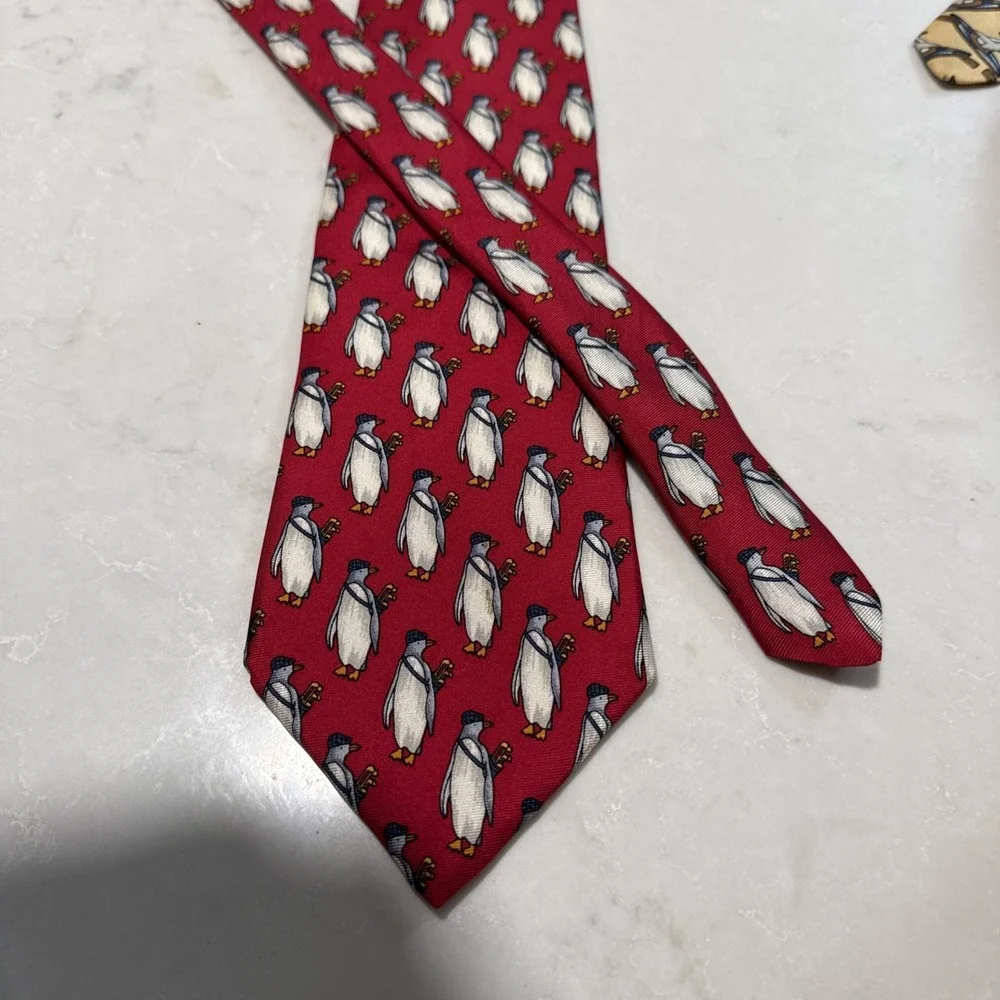 Vintage Brooks Brothers Men's Pure Silk Necktie USA Made Penguin Golfer 58X3.75